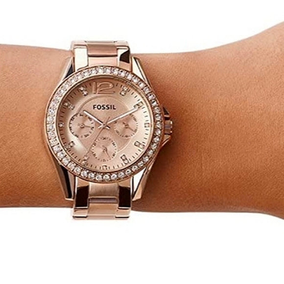 Fossil Accessories - FOSSIL Women's Rose Gold Watch